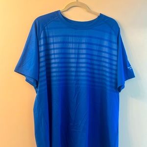 Blue Peter Millar t-shirt